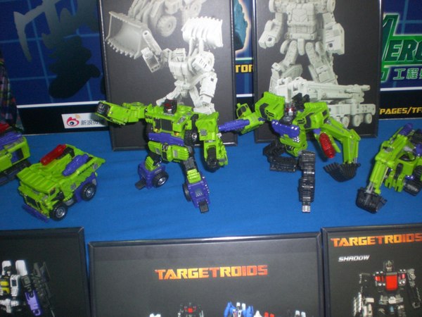 Transformers Tfc Toys Hercules Dslr Targetroids  (1 of 14)